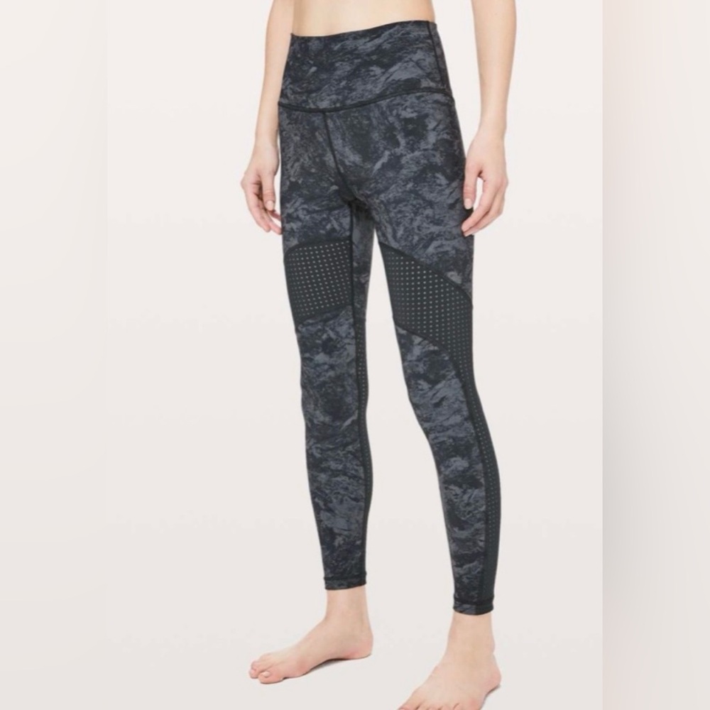 Lululemon Beach Break Paddle Tight Washed Marble Titanium Deep Coal / Deep Coal